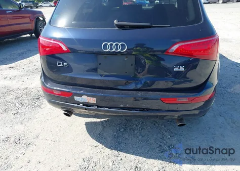 2010 Audi Q5 3.2 Premium из США, поврежденный, VIN WA1LKAFP1AA058724